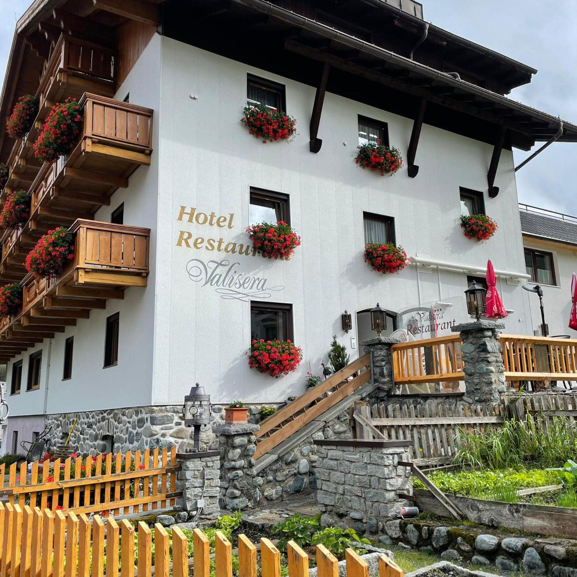 Hotel Valisera Galtür Extérieur photo